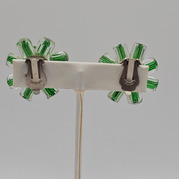 Vtg Mid-Century Atomic Starburst Green Stripe Glass Cluster Clip Earrings Japan - Picture 6 of 13